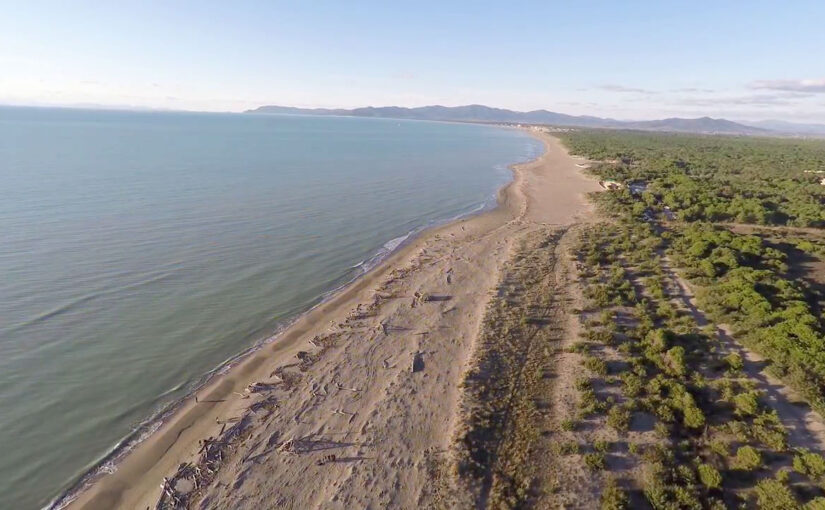 Un Drone riprende la spiaggia di Principina a Mare